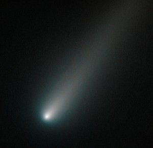 Hubble_snaps_icy_Comet_ISON CREDIT NASA, ESA, and the Hubble Heritage Team STScI AURA SOURCE Wikipedia Commons