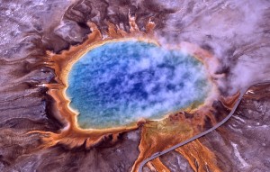 Yellowstone -Grand_prismatic_spring CREDIT Jim Peaco, National Park Service SOURCE Wikipedia Commons Public Domain